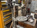 a machine that is sitting on a table in a room