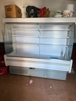 1 vitrine réfrigérée laitière - 2m - avec groupe intégré REF…
