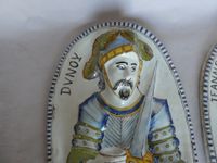 Paire de porte lumières d'applique en faïence polychrome à d… (photo 2)