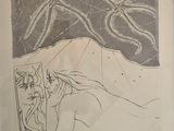 dessin représentant une femme allongée dans son lit, avec un chat en arrière-plan