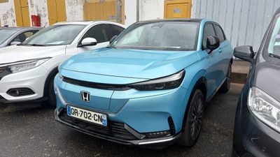 le nombre de voitures garées dans un parking