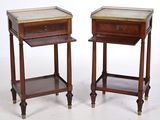 paire de tables de chevet en acajou du XIXe siècle, avec plateau en marbre