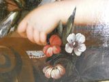 une peinture représentant une femme tenant une fleur à la main