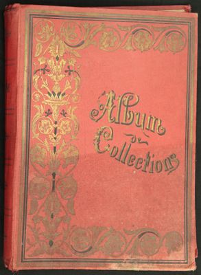 un vieux livre rouge orné d'inscriptions dorées, posé sur une table