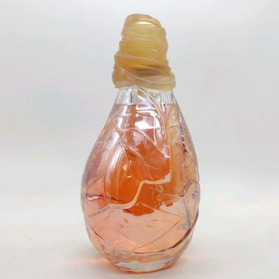 KENZO. Flacon de parfum "Kashaya" en verre moulé à décor de …