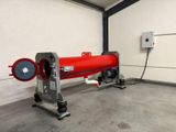 une photo d'un chauffe-eau dans un garage