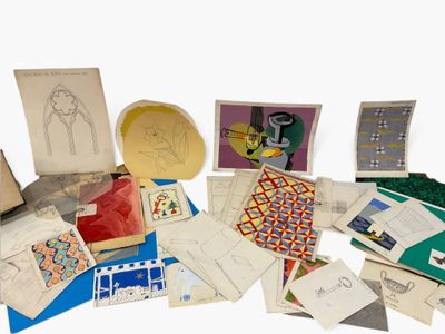 many different types of art and crafts on the table