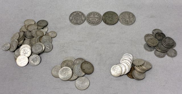 Ensemble de pièces de monnaies en argent à valeur faciale de 1 fr