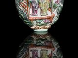 flacon à tabac en porcelaine chinoise orné d'une scène représentant un homme et une femme