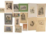 il y a beaucoup de photos accrochées au mur de cette pièce