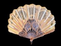 Paillettes dorées, Europe, vers 1900-1920 (photo 2)