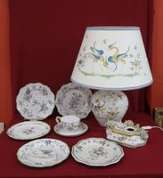 Ensemble de faiences de Martres et divers dont lampe, h.