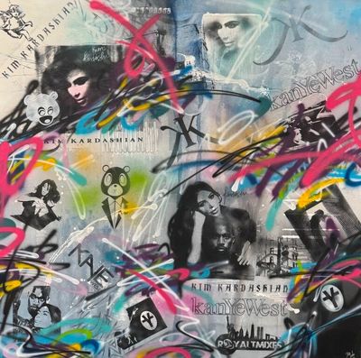 une photo d'un mur recouvert de graffitis