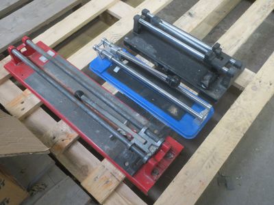 3 carrelettes, Pas de tva, Mise à prix 300 - Photo 1