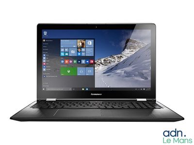un ordinateur portable avec Windows à l'écran
