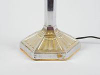 PIROUETT, attribué à. Lampe en métal chromé. (photo 2)