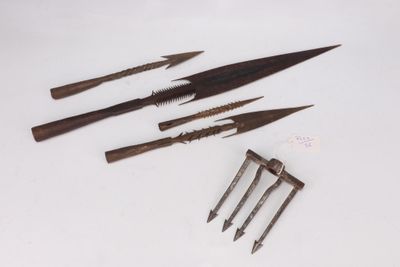 Ensemble de quatre pointes de lance pour chasse ou pêche et …