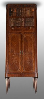 CABINET de style Louis XVI à décor en marqueterie de bouquet…