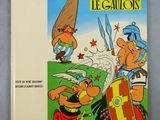une image représentant un album de bande dessinée avec l'illustration d'un homme sur une planche de surf