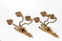 Paire d'appliques murales en bronze ciselé et doré à trois b… (photo 2)