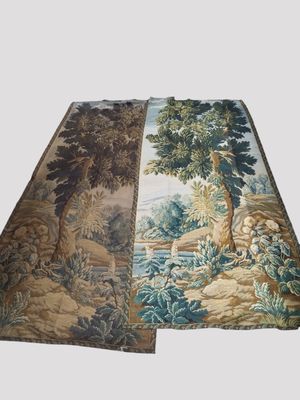 deux tapis sur lesquels est représenté un paysage