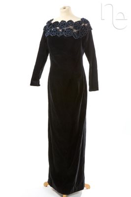 Nina Ricci Edition Boutique Paris Circa 1990