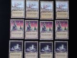 beaucoup de cartes sur la table