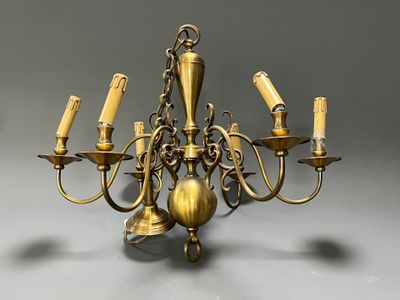 LUSTRE en laiton doré de style hollandais à 6 bras de lumièr…