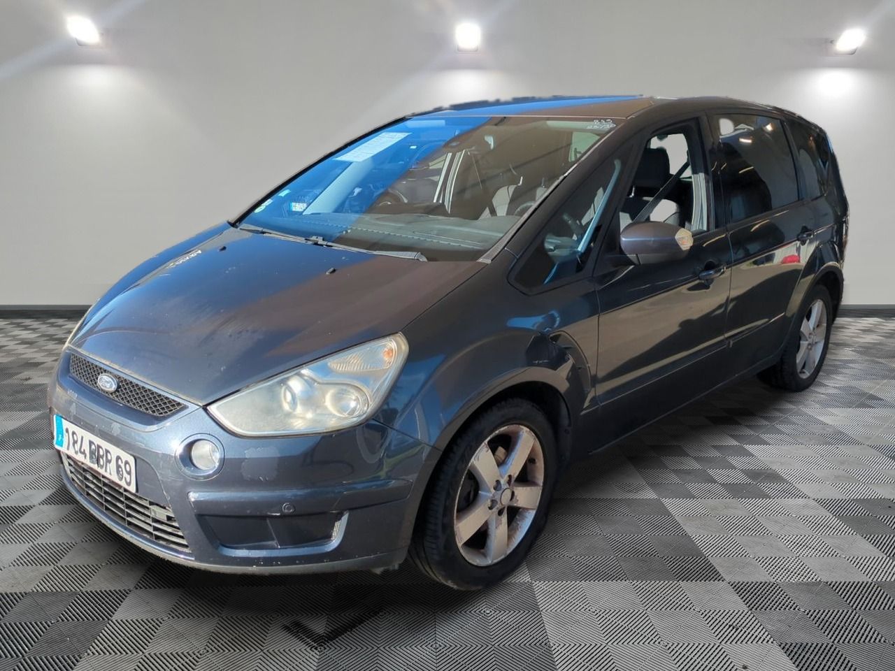FORD - S-MAX 2.0 TDCI 140 TITANIUM - GO - Mise en service: 0…