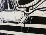 un dessin en noir et blanc d'un bateau dans l'eau