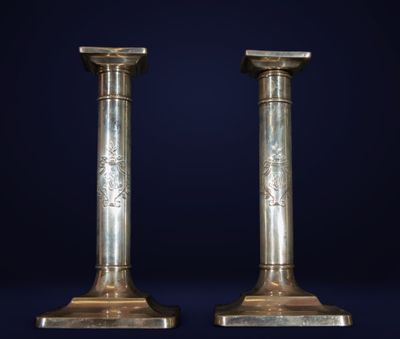 Paire de candélabres néoclassiques en argent, 19e siècle