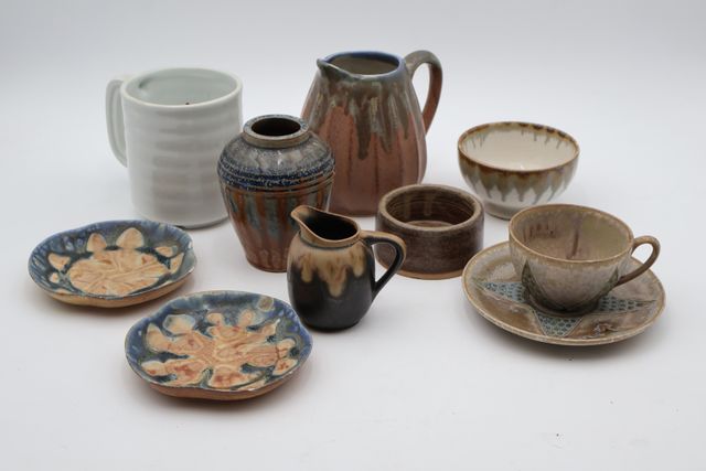 Lot de grès dont Denbac (tasse, bol, pichet, vase…)
