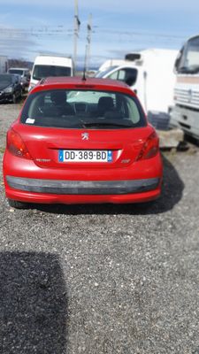 PEUGEOT 207 - 1ère mise en circulation : 25/09/2006 - Genre … - Photo 1