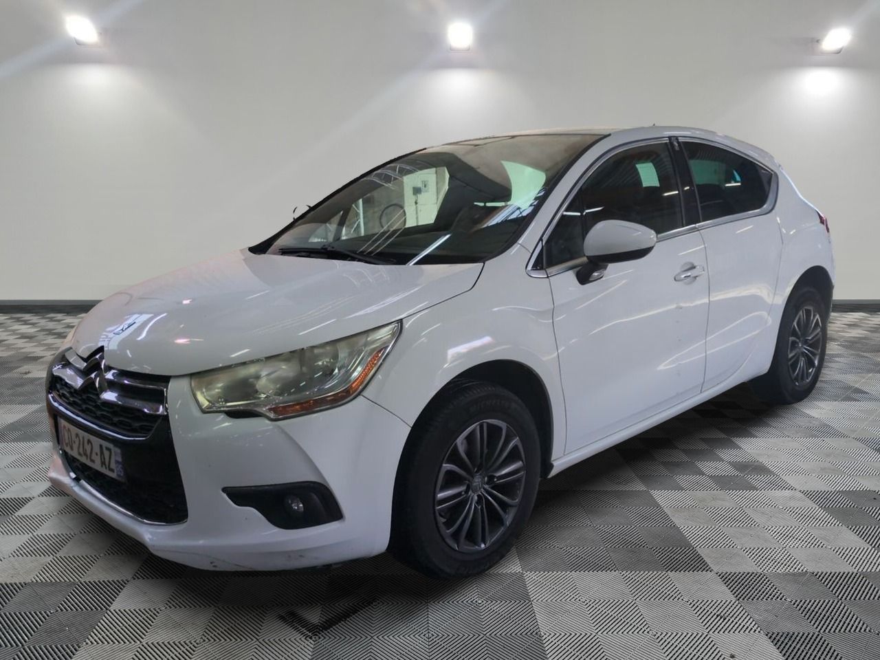 CITROEN - DS4 E-HDI 115 AIRDREAM CHIC - GO - Mise en service…