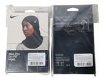 deux emballages de hijabs Nike Pro sur fond blanc