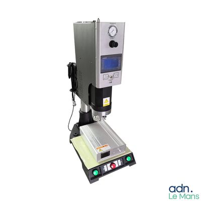 an image of a machine that is sitting on top of a table