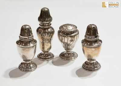 Ensemble de quatre salières en argent (950°/°°), diverses ty… - Photo 1