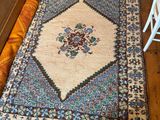 an image of a rug on the floor in a living room