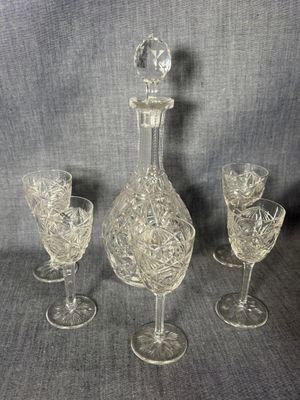 Baccarat, service à liqueur en cristal, carafe et 5 verres