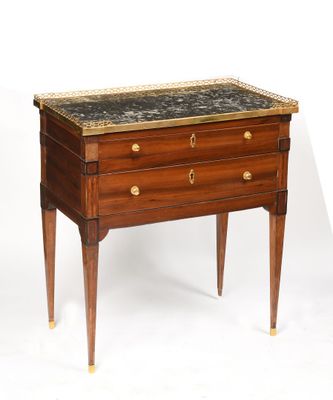 PETITE COMMODE sauteuse en acajou et placage d'acajou, ouvre… - Photo 1