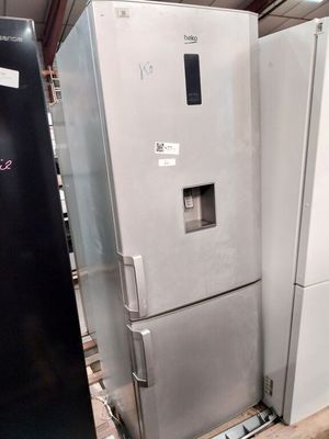 Réfrigérateur combiné congélateur Beko CN142221DS (traces d'…