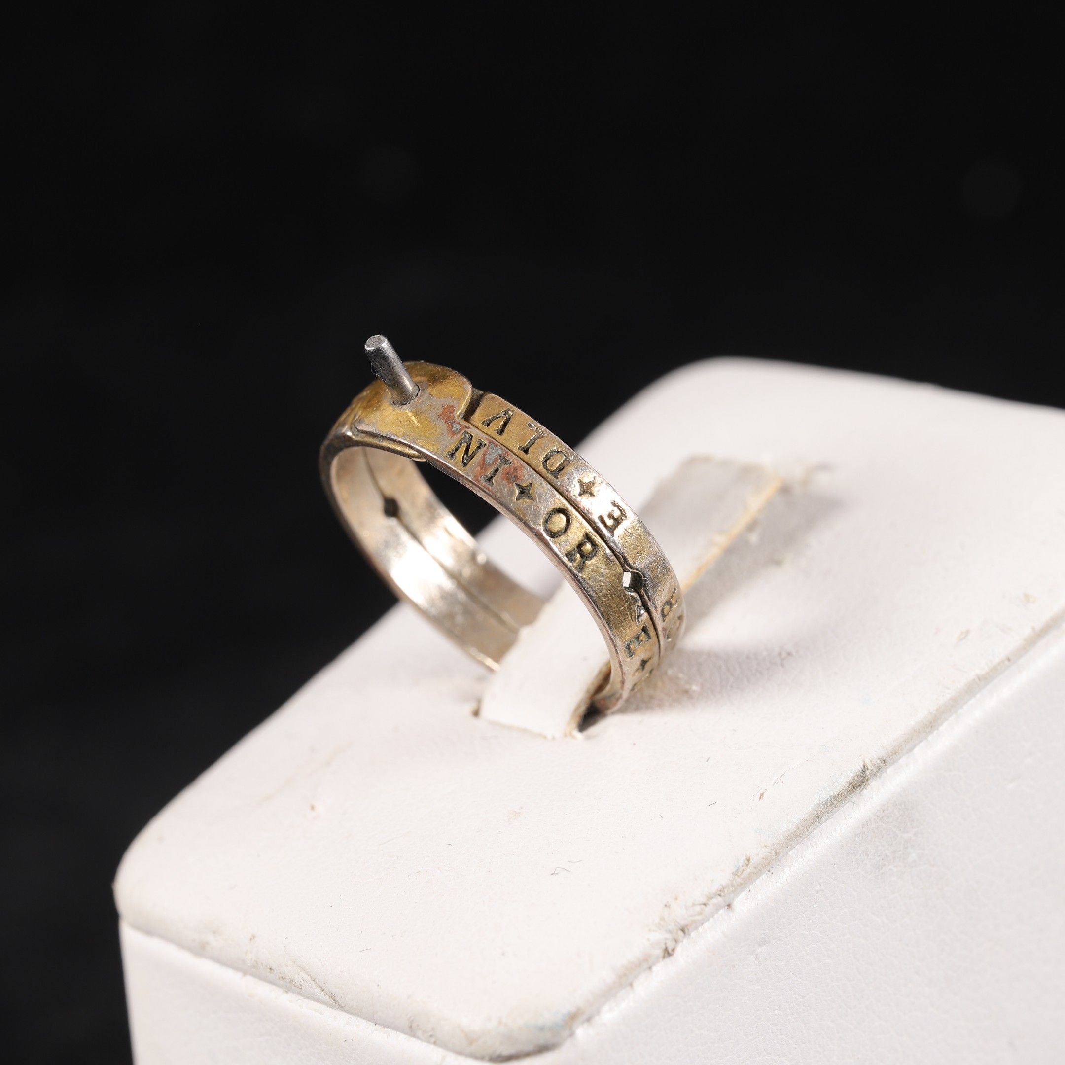 Bijoux & Pierres Précieuses