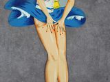 un tableau représentant une femme vêtue d'un t-shirt jaune et d'une jupe bleue, debout sur une planche de surf