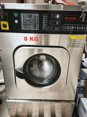 Lave linge 8 kg. professionnel LAVAMAC Réf. LN75 400V
