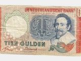 an old german bank note with a picture of a man on it