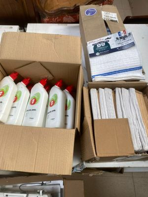 A L'ETUDE - LITIGE TRANSPORT - LOT comprenant des bidons de GEL WC JAV - Photo 1