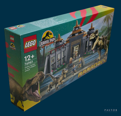 une boîte contenant un coffret Lego « Le film Jurassic »