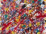 une peinture abstraite recouverte d'une abondance de peinture colorée
