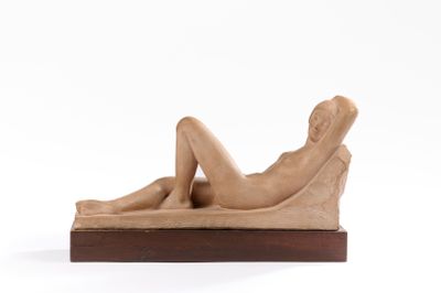 RAPHAEL-SCHWARTZ (1884-1942) Nu allongé Terre cuite signée s…