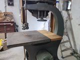 a large machine that is sitting in a room